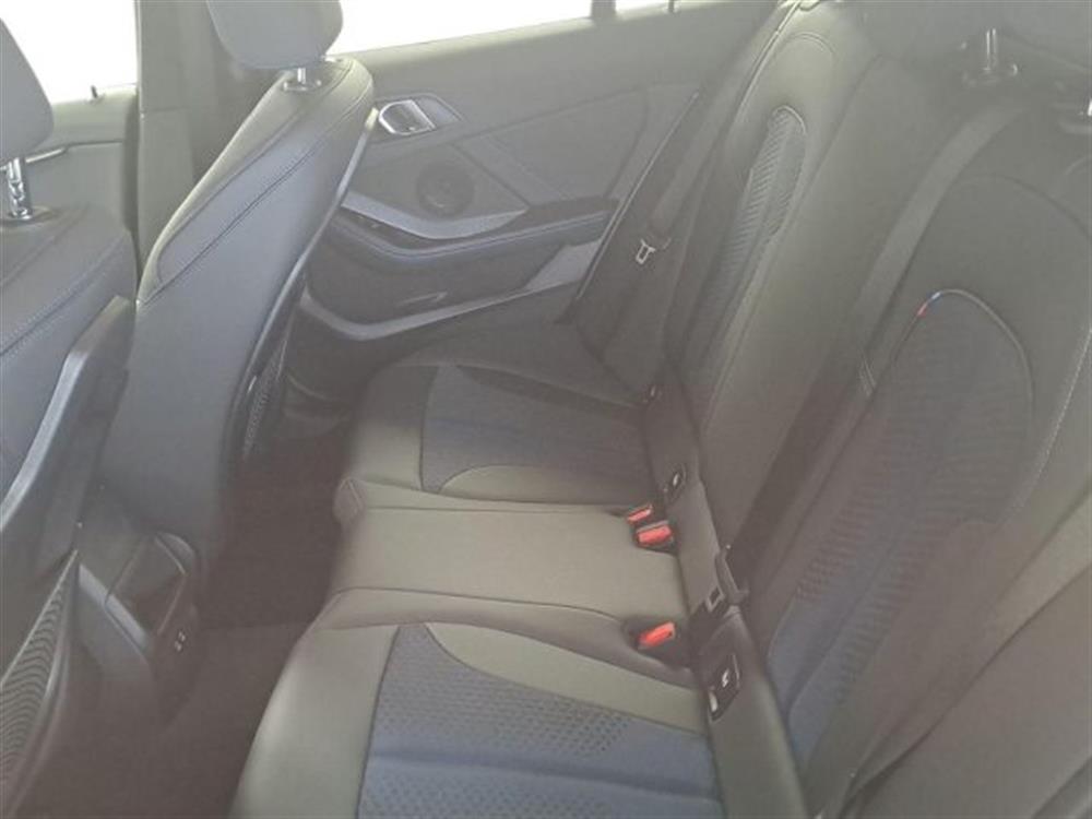 118 118 d 5p. Msport Aut.