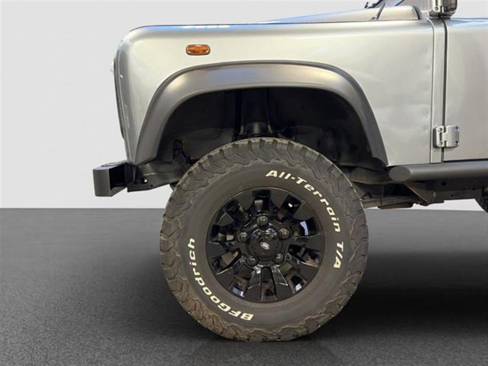 Defender Defender 90 2.5 Td5 Station W