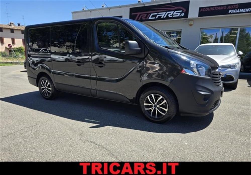 Vivaro Vivaro 1.6 BiTurbo AUTOCARR