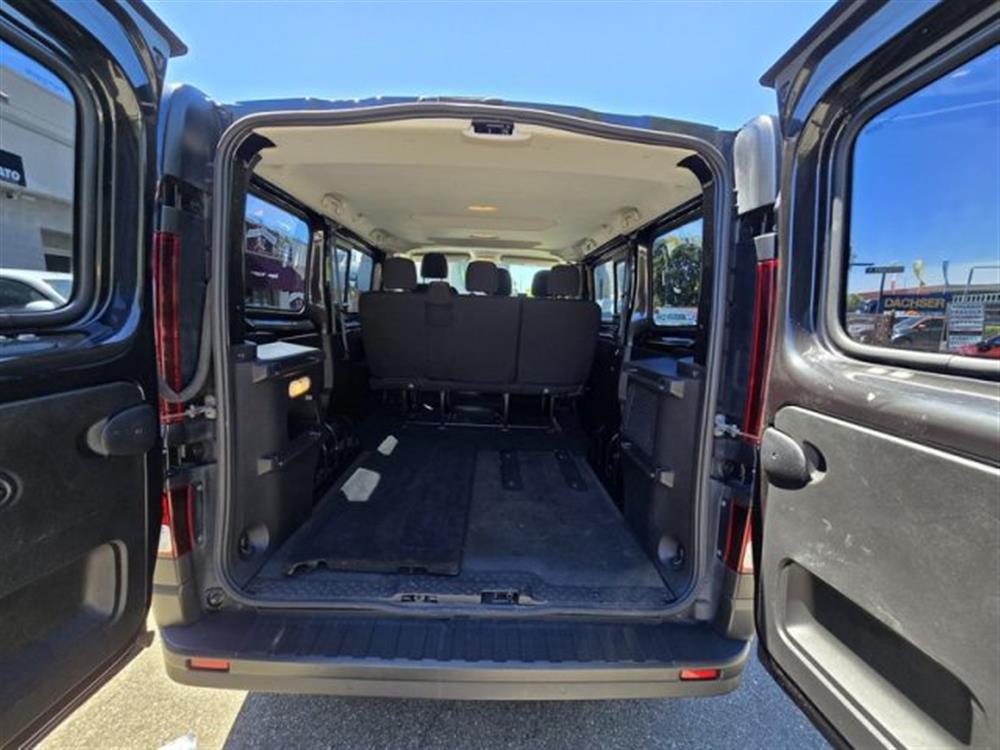 Vivaro Vivaro 1.6 BiTurbo AUTOCARR
