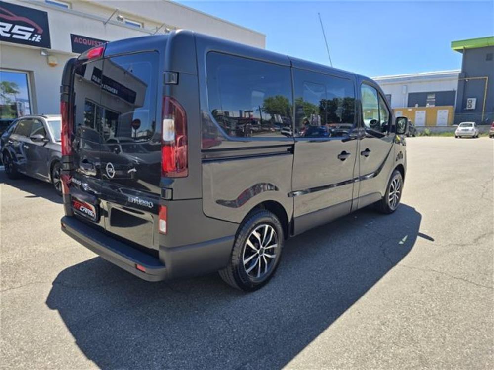 Vivaro Vivaro 1.6 BiTurbo AUTOCARR