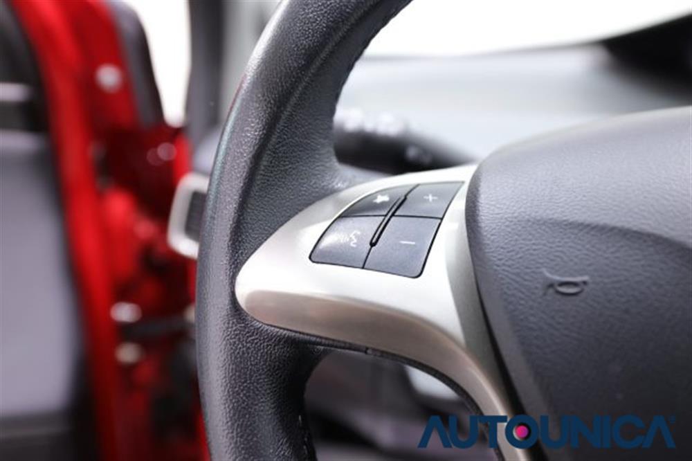 Ypsilon Ypsilon 1.0 FIREFLY 5 PORTE