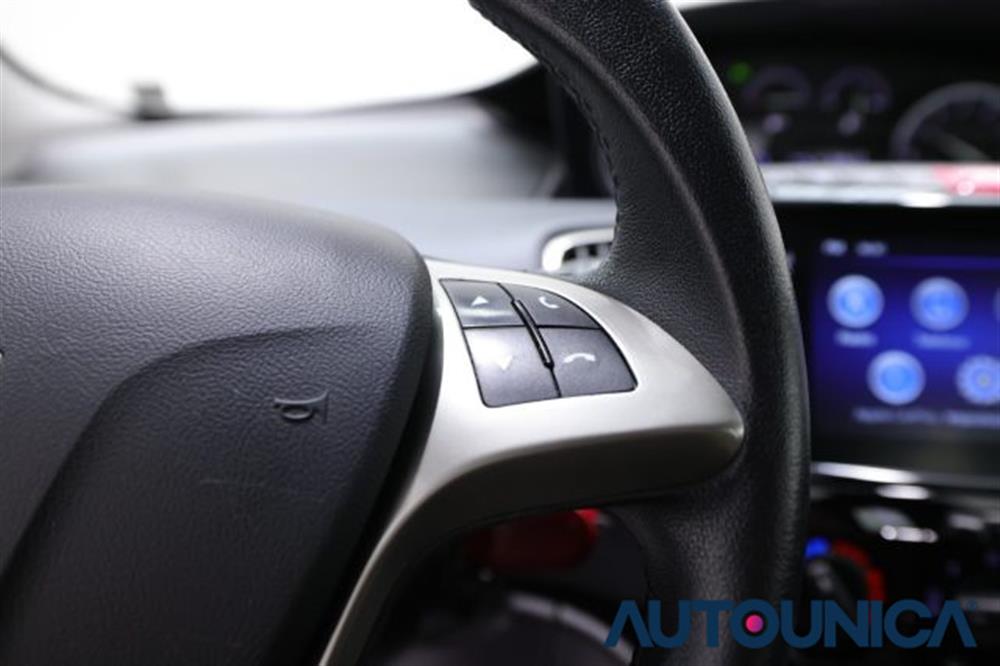 Ypsilon Ypsilon 1.0 FIREFLY 5 PORTE