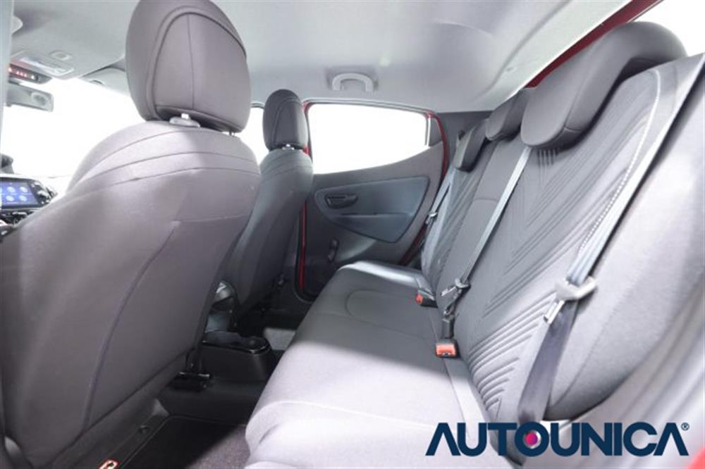 Ypsilon Ypsilon 1.0 FIREFLY 5 PORTE