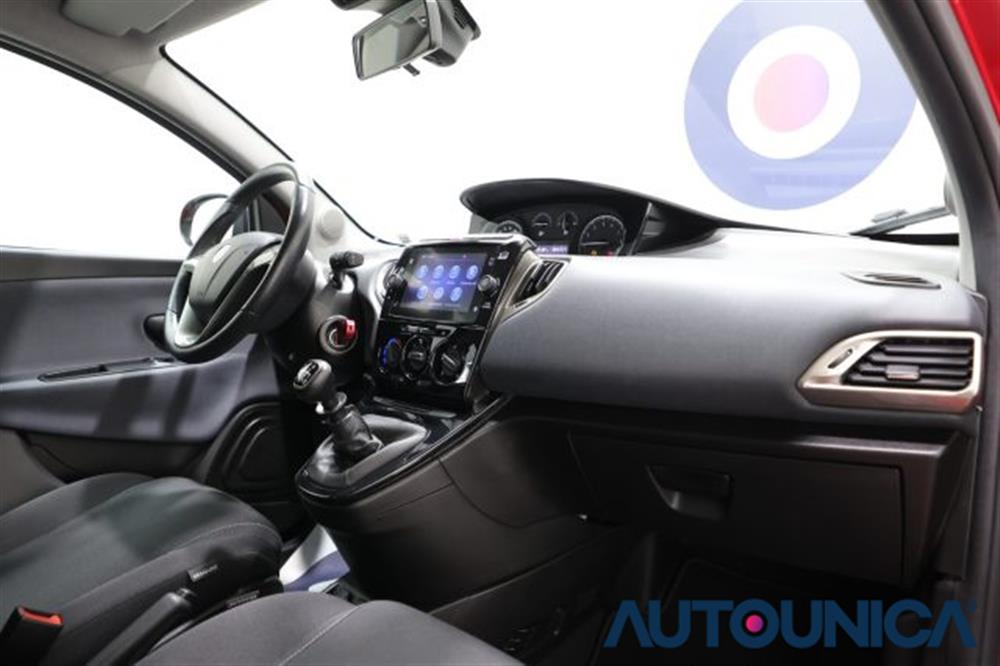 Ypsilon Ypsilon 1.0 FIREFLY 5 PORTE