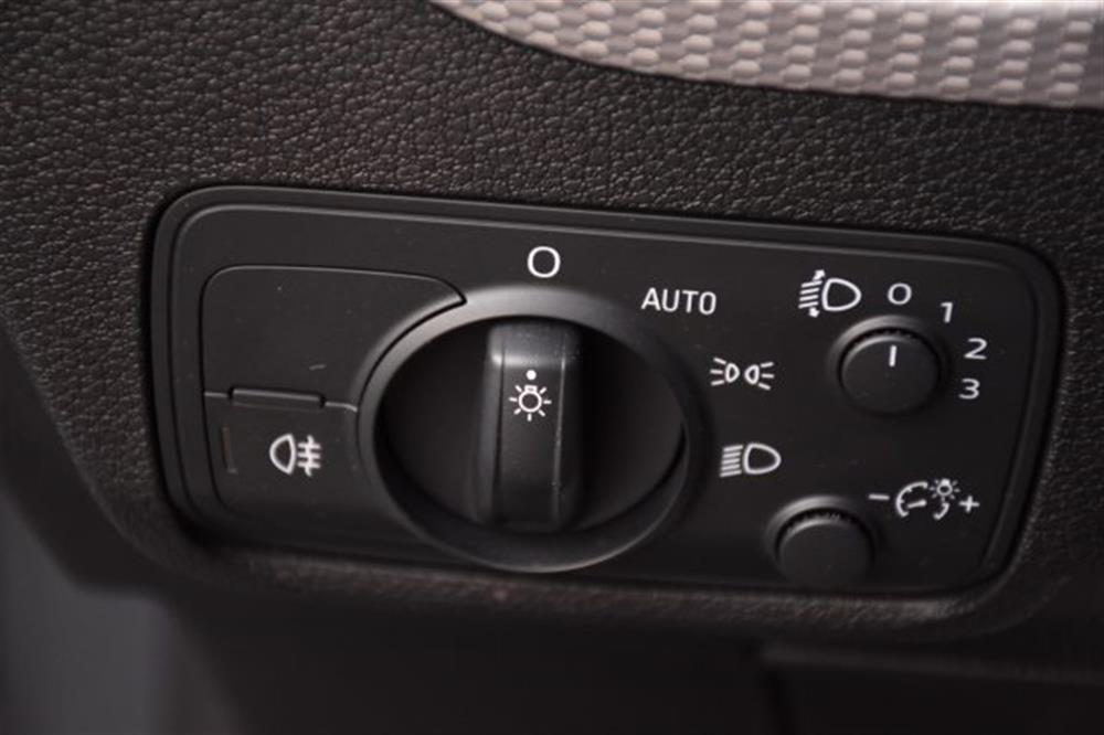 Q2 Q2 2.0 TDI quattro S tr