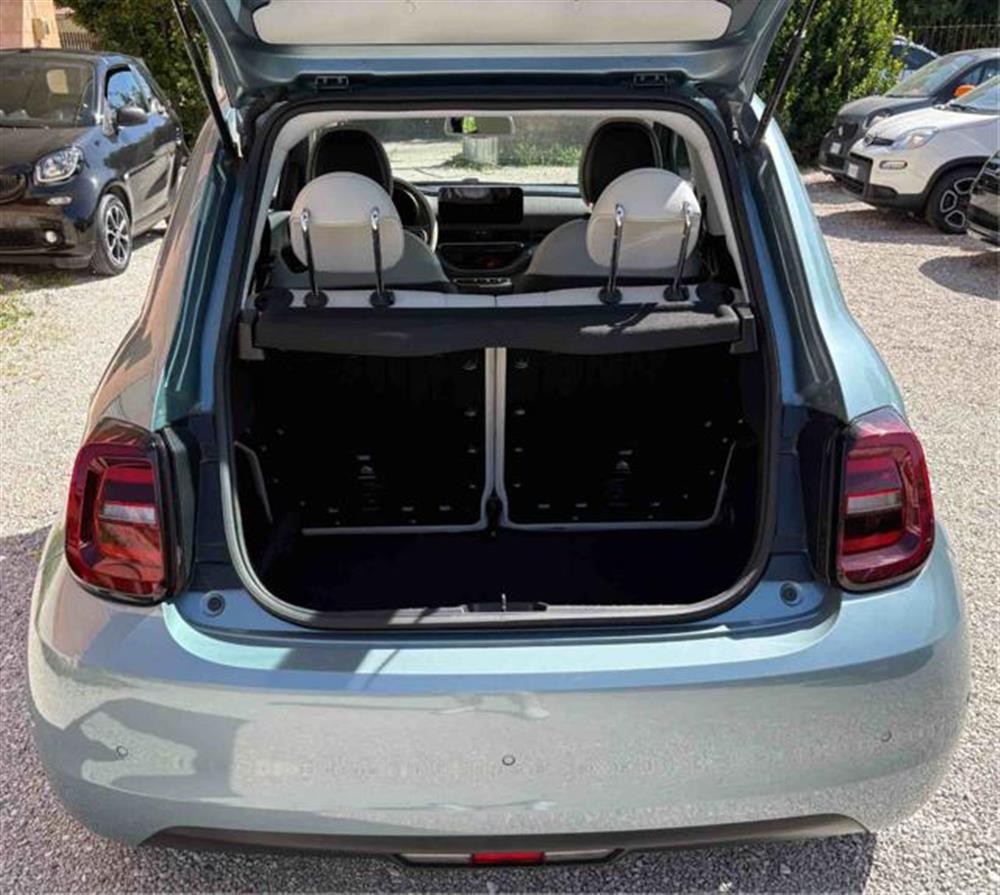 500e 500e 3+1 42 kWh La Prima