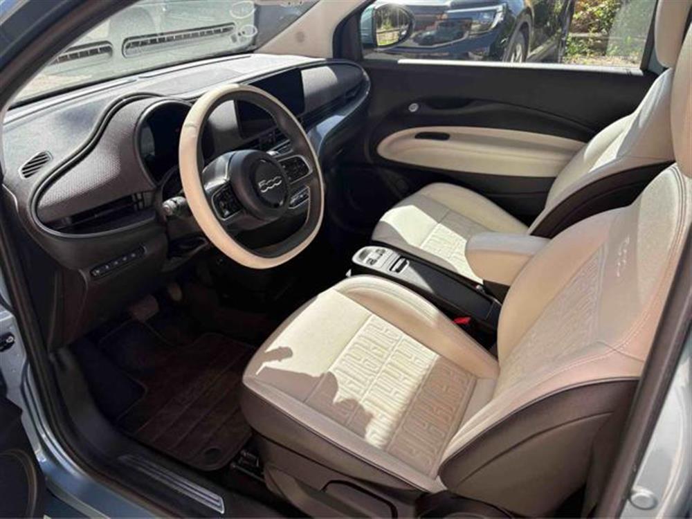 500e 500e 3+1 42 kWh La Prima