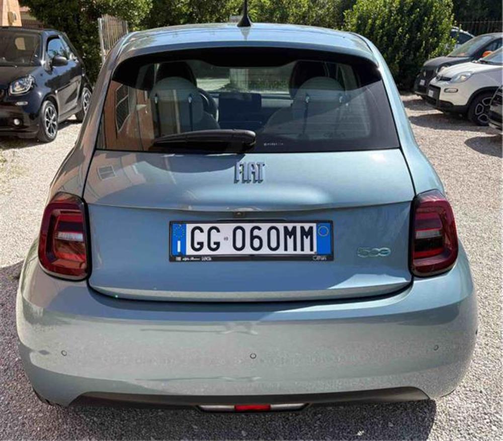 500e 500e 3+1 42 kWh La Prima