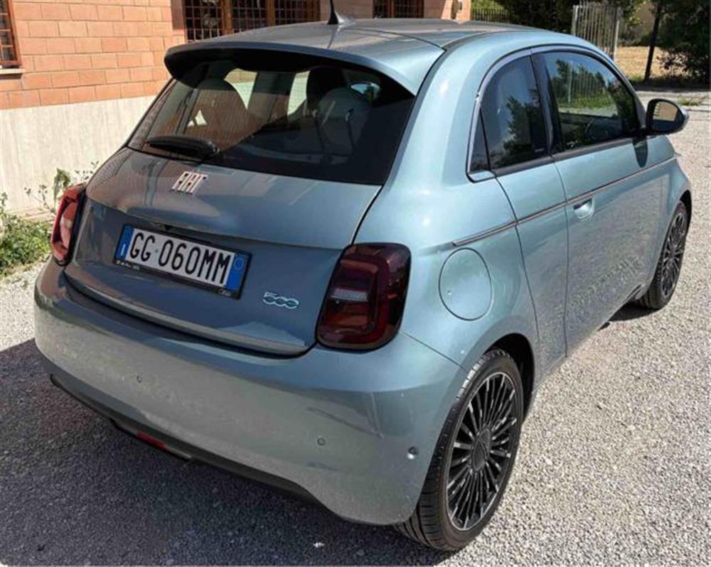 500e 500e 3+1 42 kWh La Prima