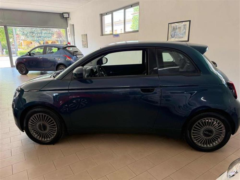 500e 500e Berlina 42 kWh Icon