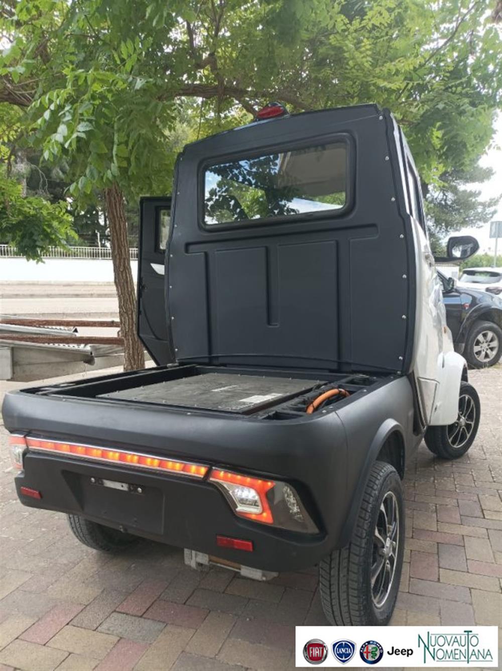Porter NP6 Porter NP6 RUNHORSE MINI TRUK E