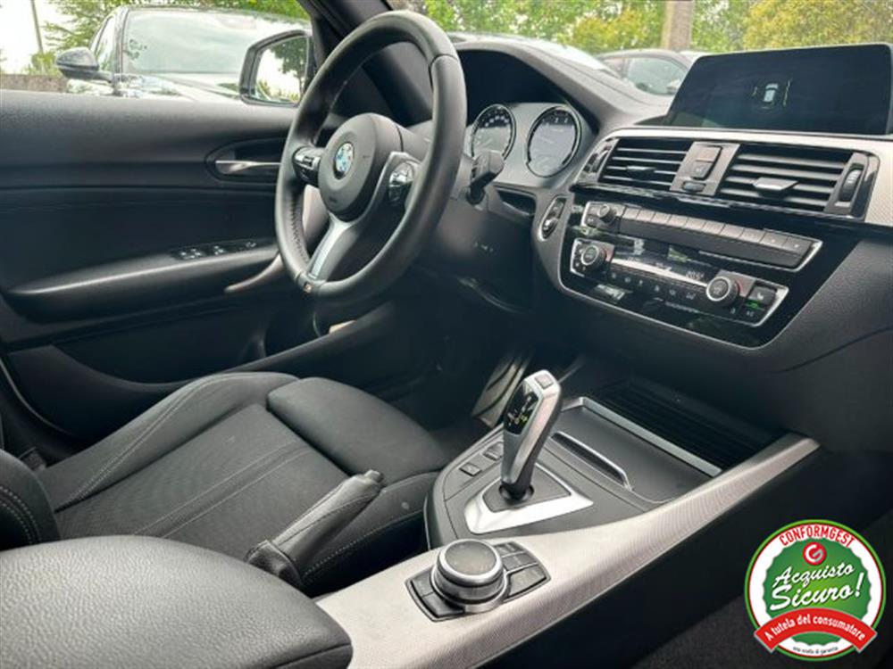 118 118 i 5p. Msport Automat