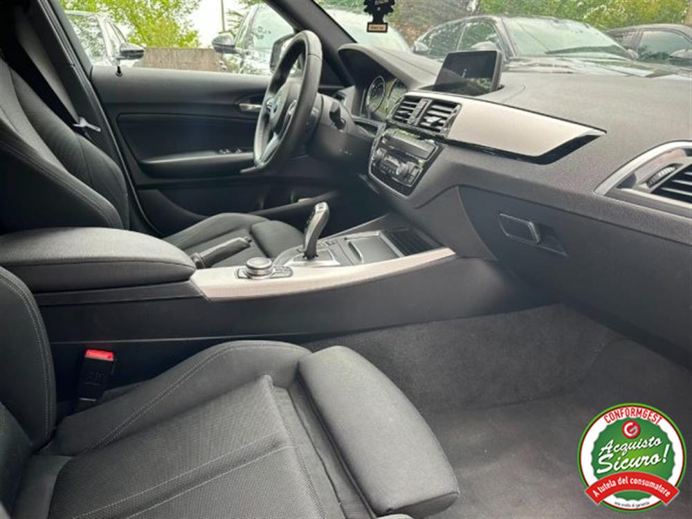 118 118 i 5p. Msport Automat