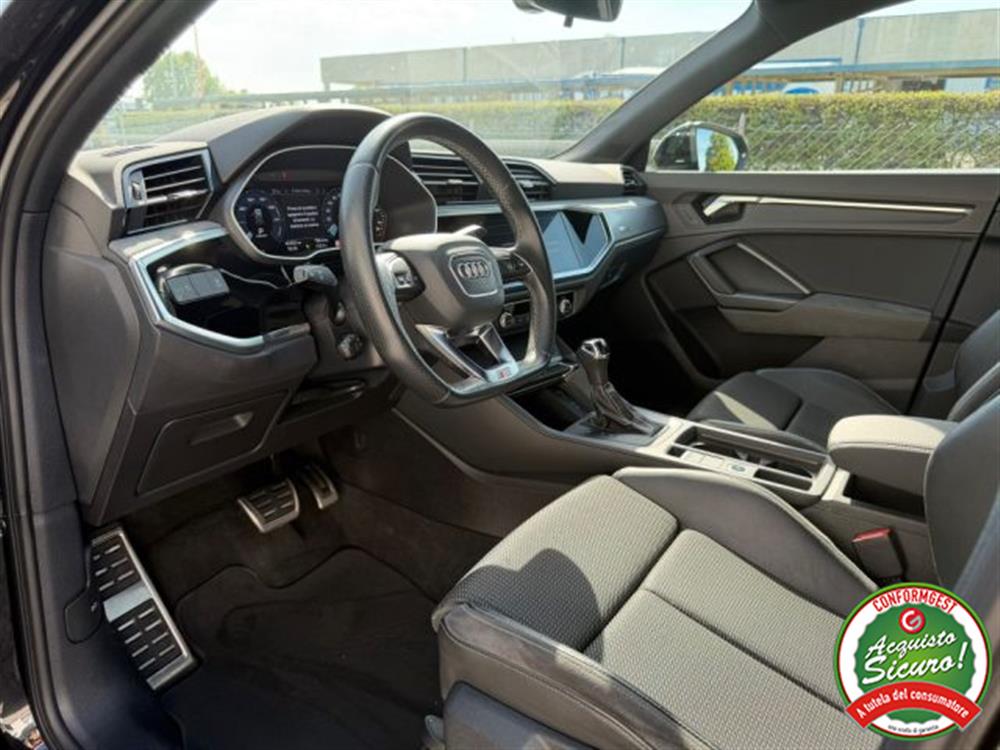 Q3 Q3 45 TFSI e S tronic S