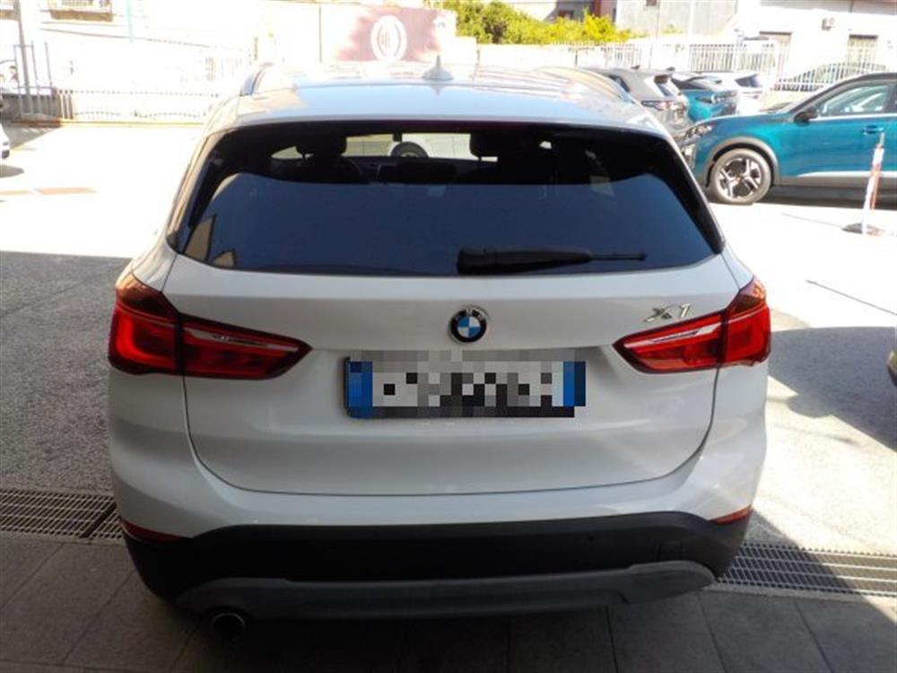 X1 X1 s Drive18d 150CV Adv