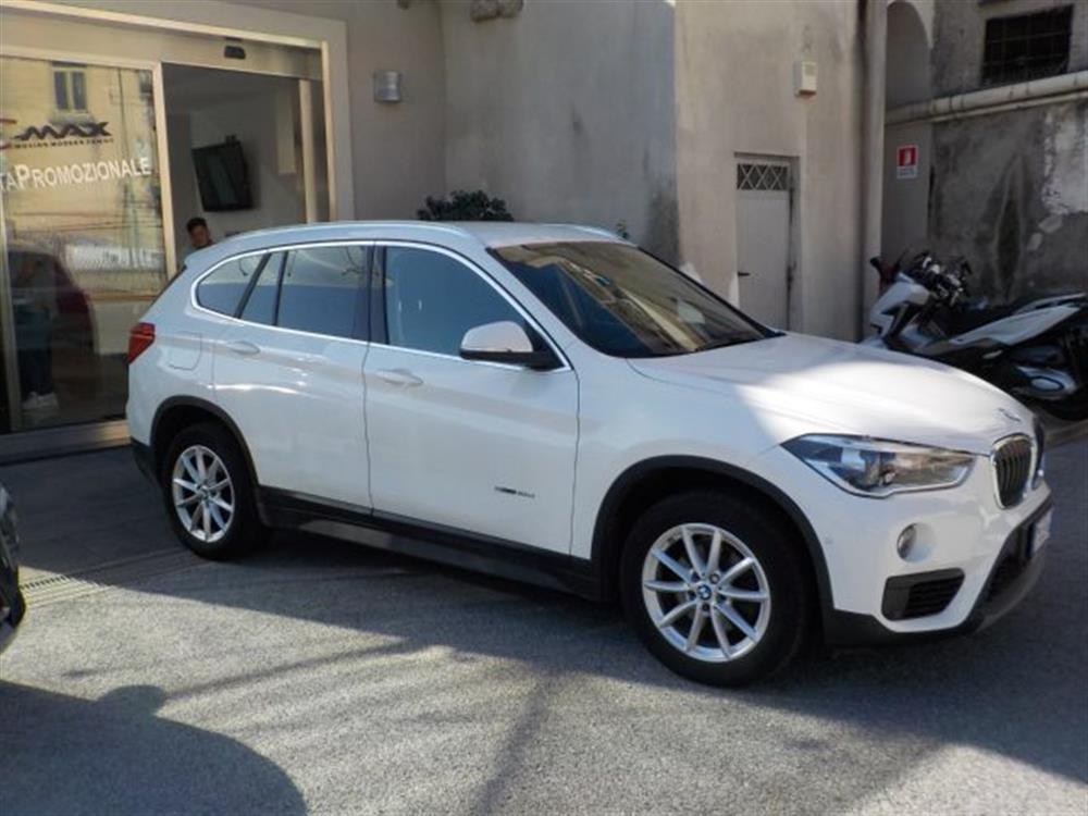 X1 X1 s Drive18d 150CV Adv