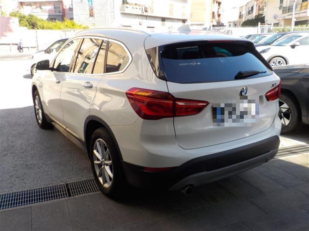 X1 X1 s Drive18d 150CV Adv