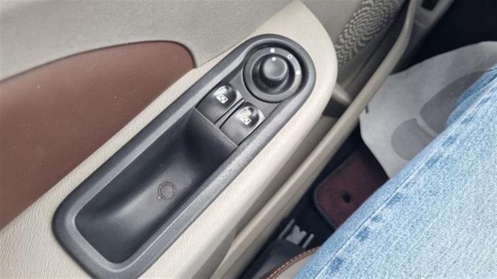 Twingo Twingo 1.2 16V Wave