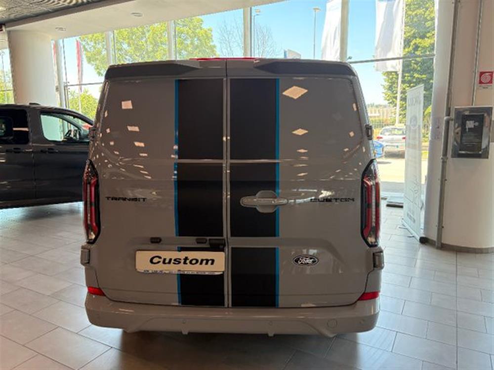 Transit Custom Transit Custom 320 L1H1 VAN SPORT 2