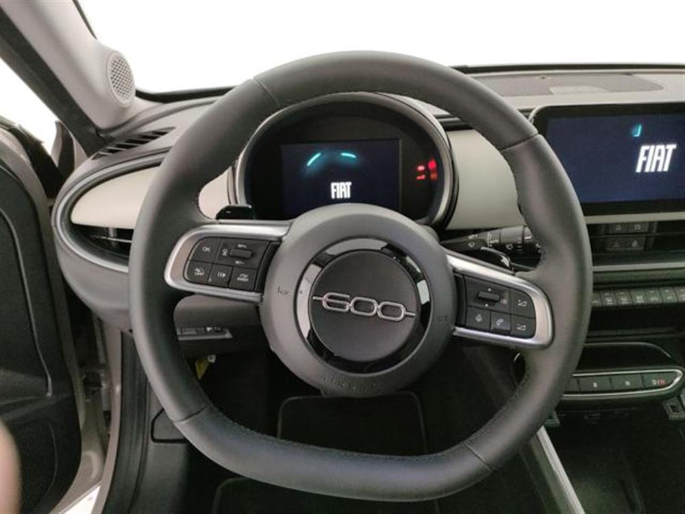 600 600 Hybrid 110 CV DCT MH