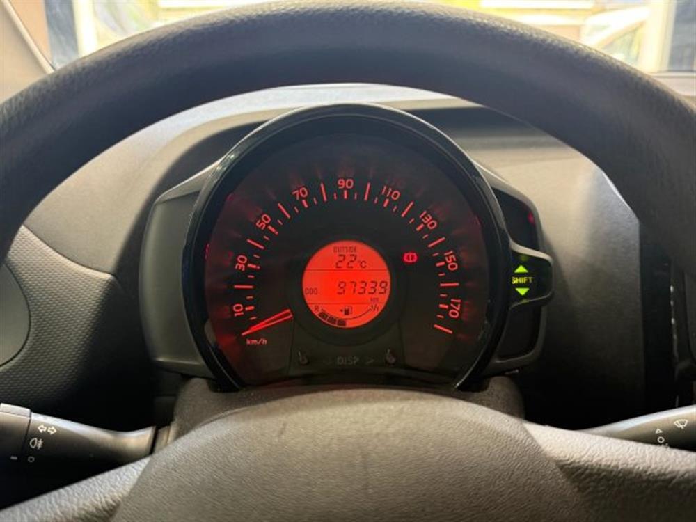 C1 C1 VTi 72 5 porte Feel