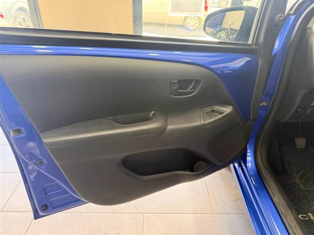 C1 C1 VTi 72 5 porte Feel