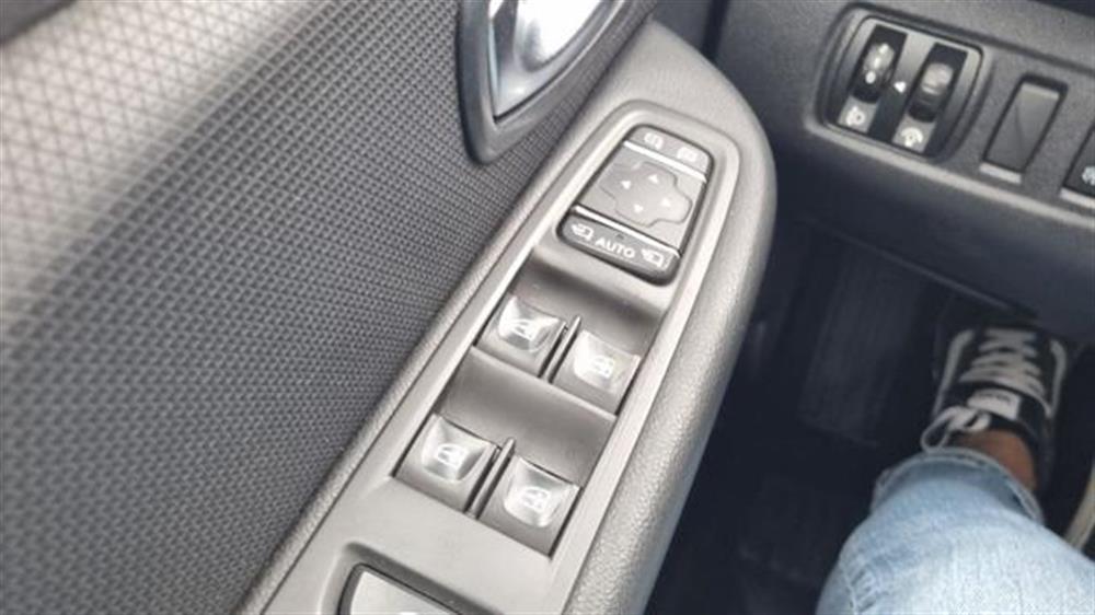 Clio Clio TCe 12V 90 CV 5 port