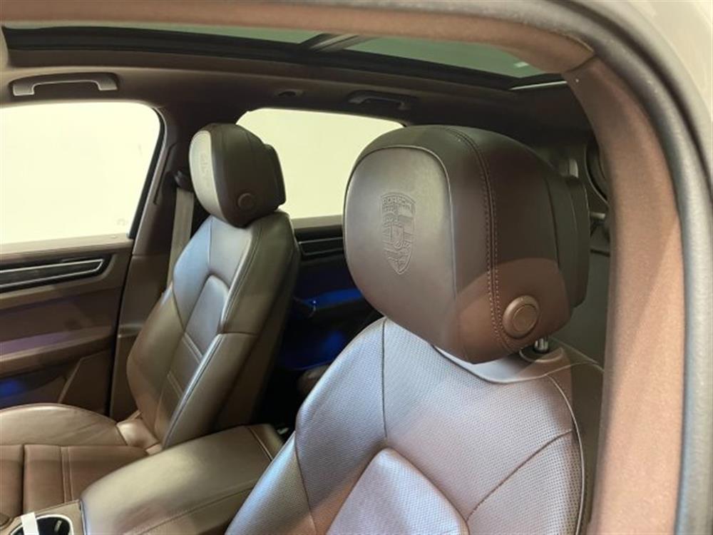 Cayenne Cayenne 3.0 V6 E-Hybrid Aut.