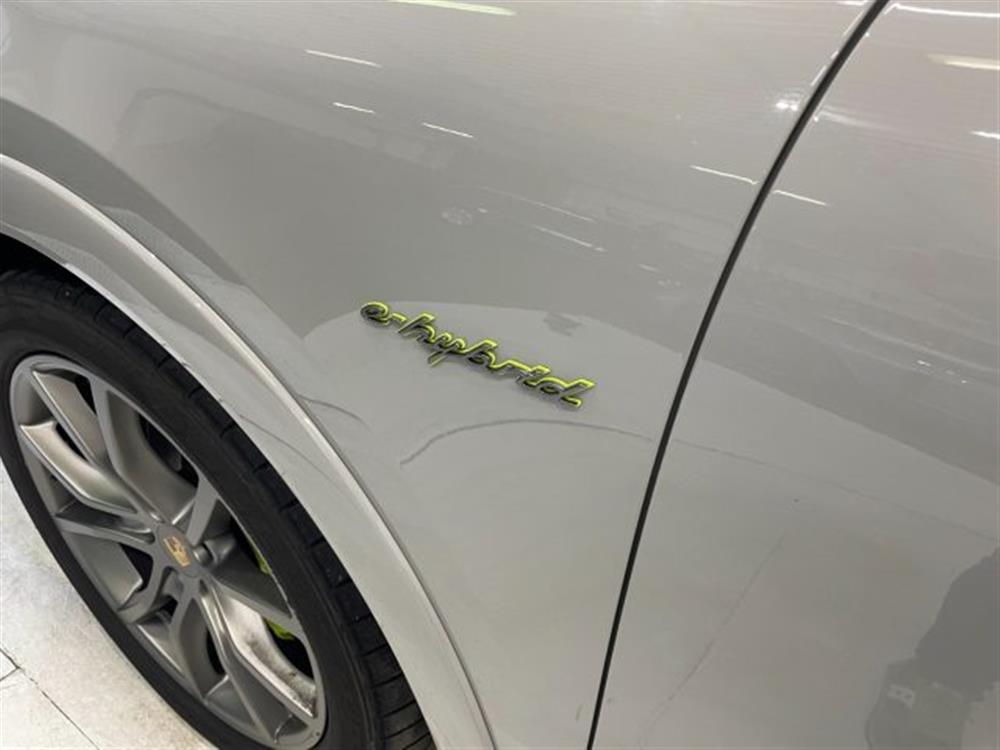Cayenne Cayenne 3.0 V6 E-Hybrid Aut.