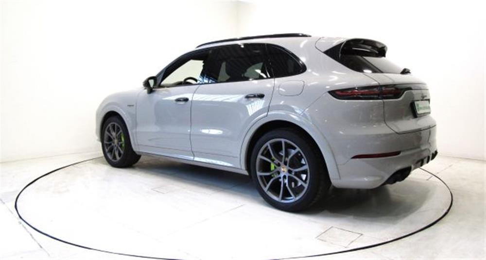 Cayenne Cayenne 3.0 V6 E-Hybrid Aut.