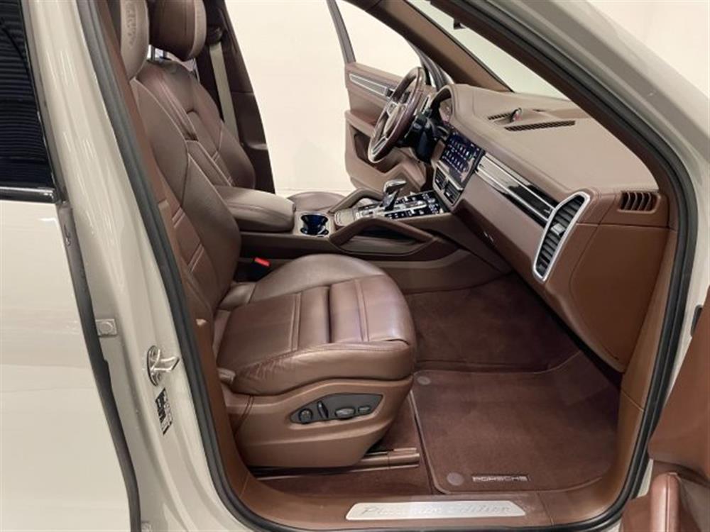 Cayenne Cayenne 3.0 V6 E-Hybrid Aut.