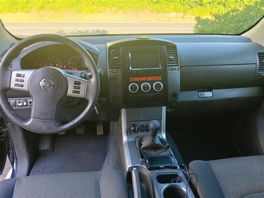Navara Navara 2.5 dCi 190CV 4 port