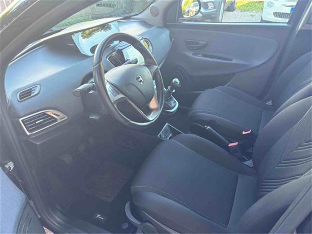 Ypsilon Ypsilon 1.0 FireFly 5 porte