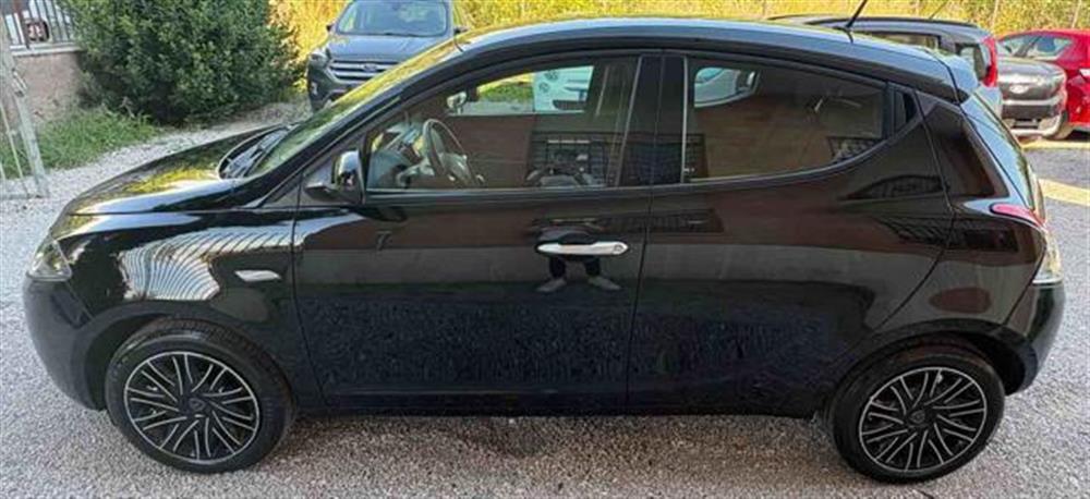 Ypsilon Ypsilon 1.0 FireFly 5 porte