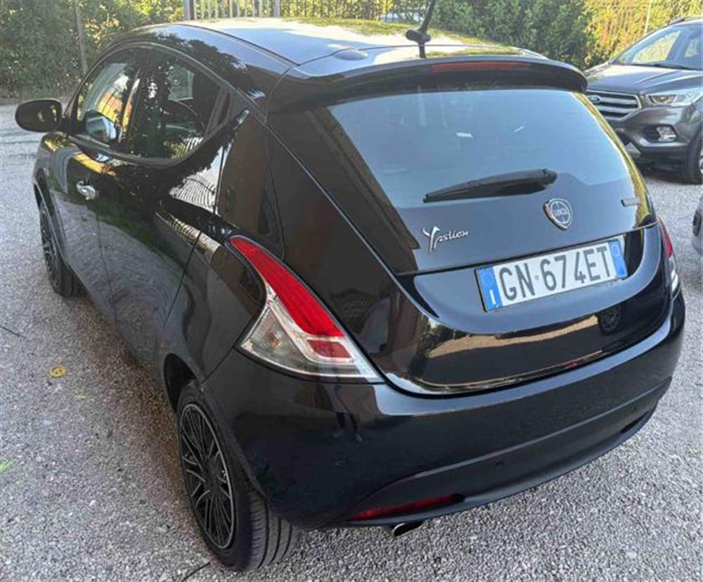 Ypsilon Ypsilon 1.0 FireFly 5 porte