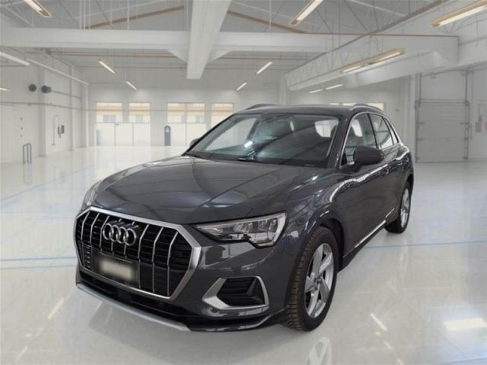 Q3 Q3 35 TDI S tronic Busi