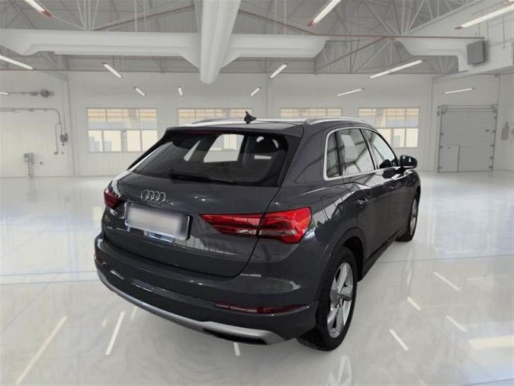 Q3 Q3 35 TDI S tronic Busi