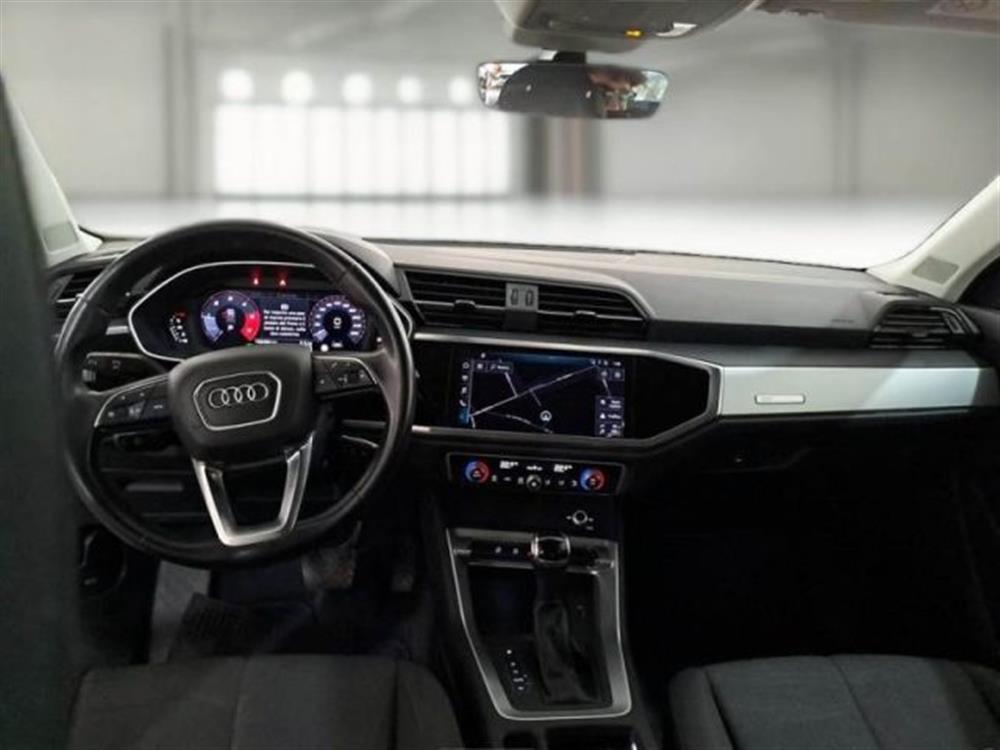Q3 Q3 35 TDI S tronic Busi
