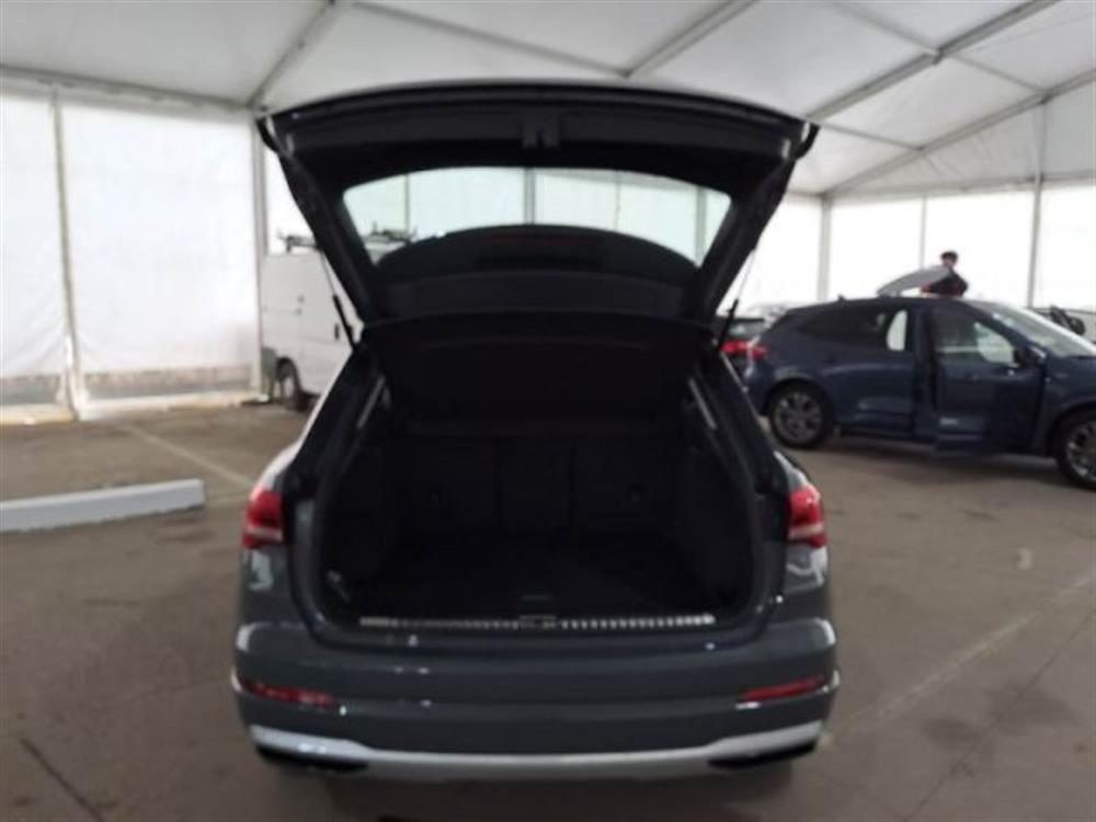 Q3 Q3 35 TDI S tronic Busi