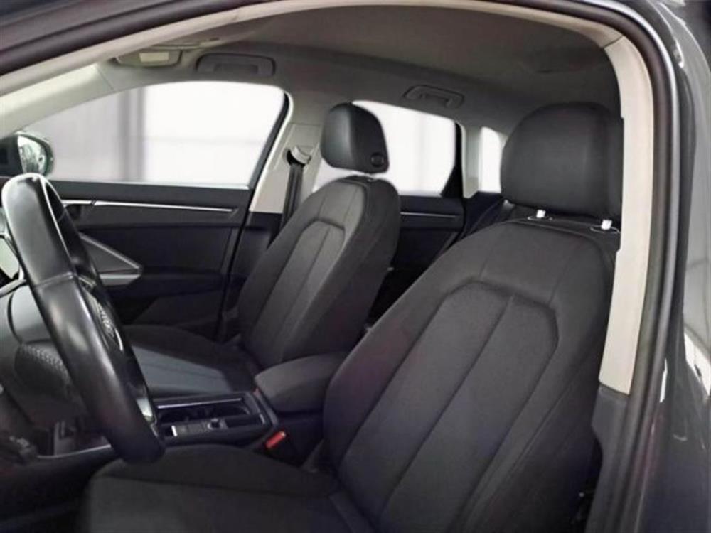 Q3 Q3 35 TDI S tronic Busi
