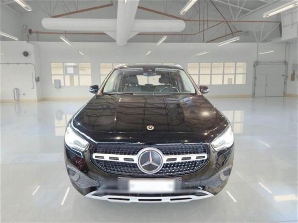 GLA 200 GLA 200 d Automatic Business