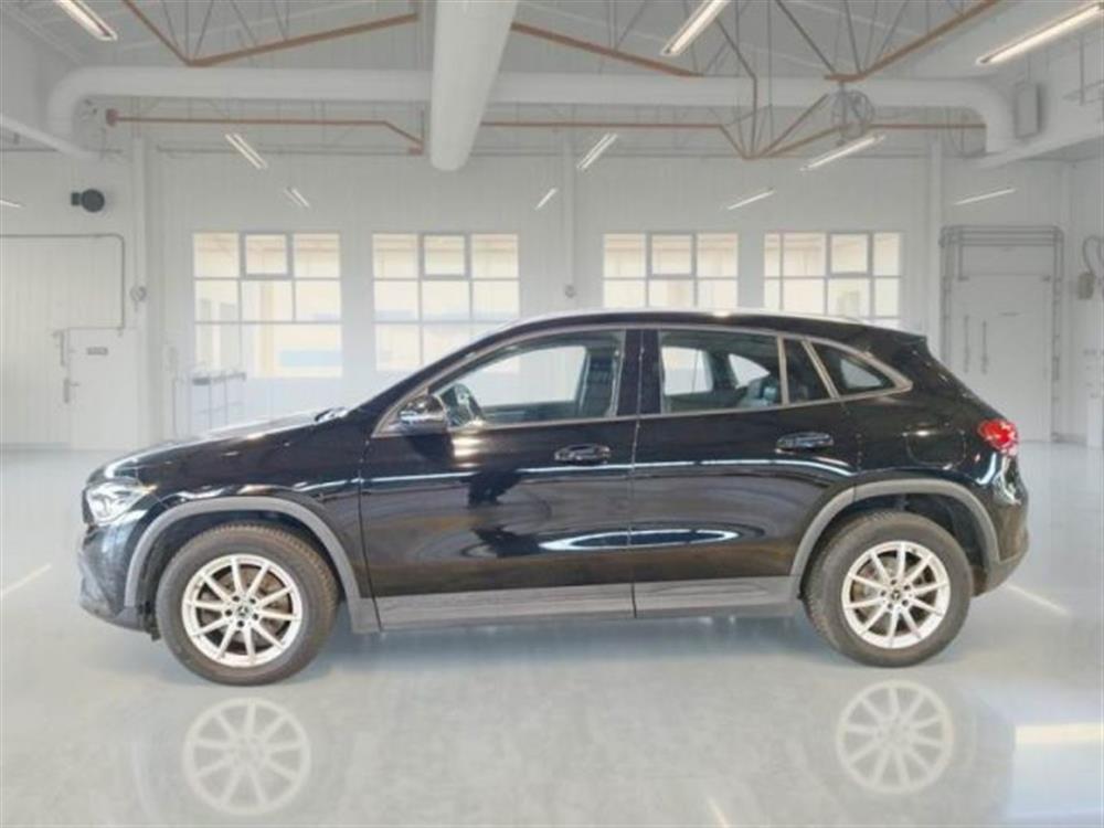 GLA 200 GLA 200 d Automatic Business