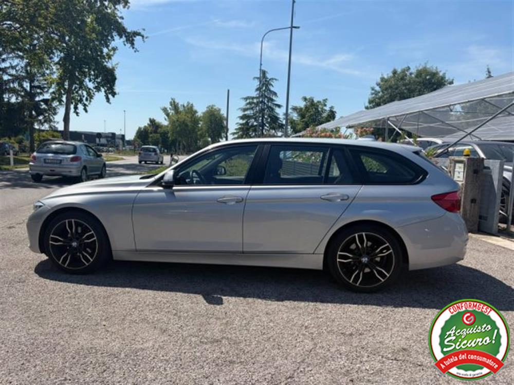 318 318 d Touring Sport Auto