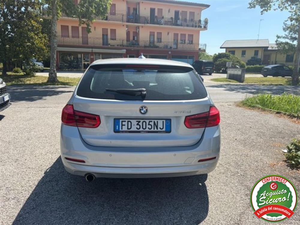 318 318 d Touring Sport Auto