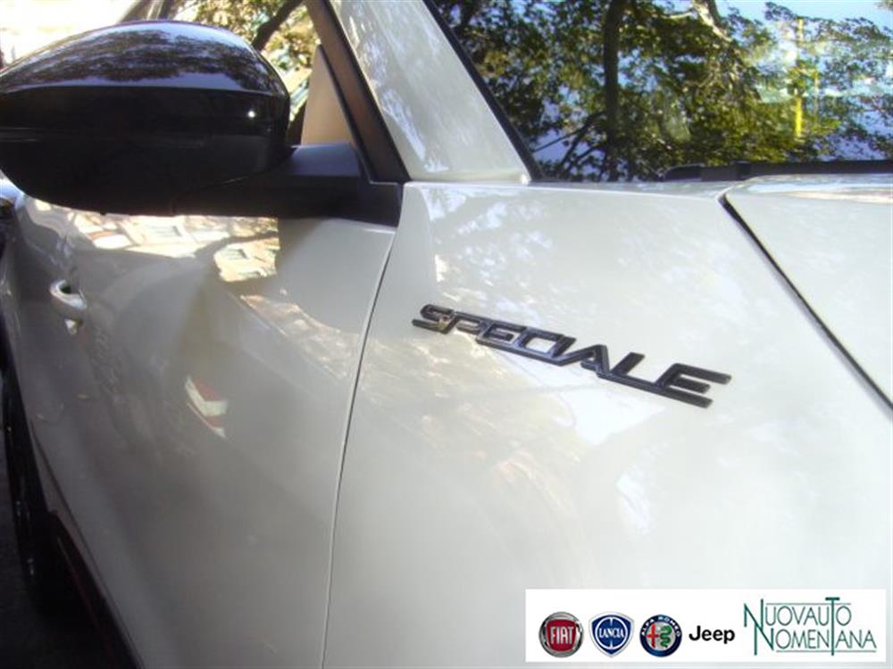 Junior Junior 1.2 136 CV Hybrid eD
