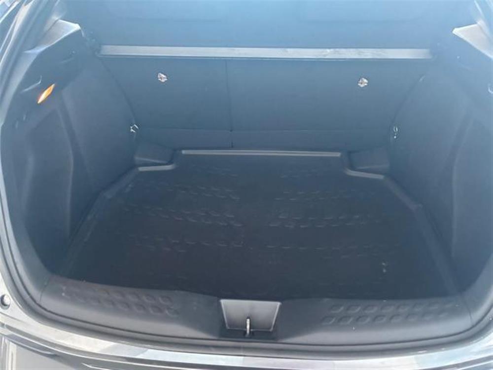 C-HR C-HR 1.8 Hybrid E-CVT Act