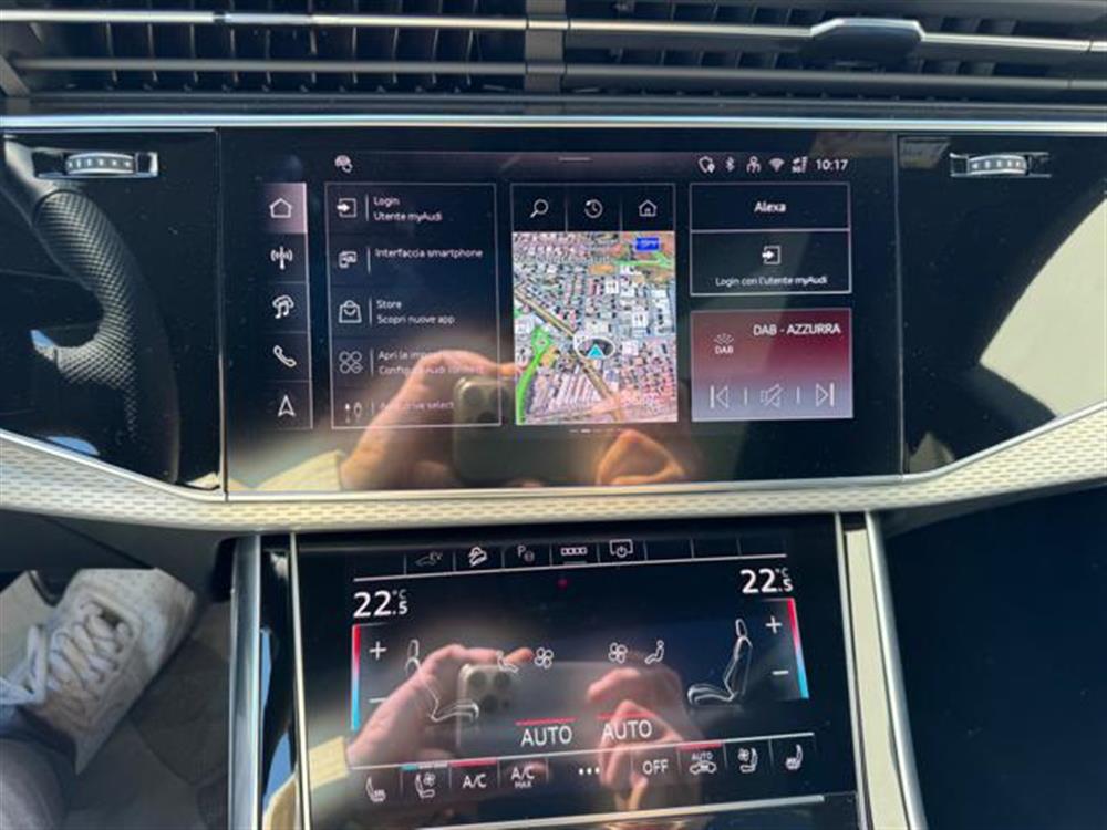 Q8 Q8 SUV TFSI e quattro 2