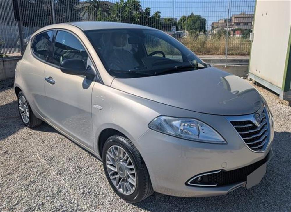Ypsilon Ypsilon 1.2 69 CV 5 porte S&