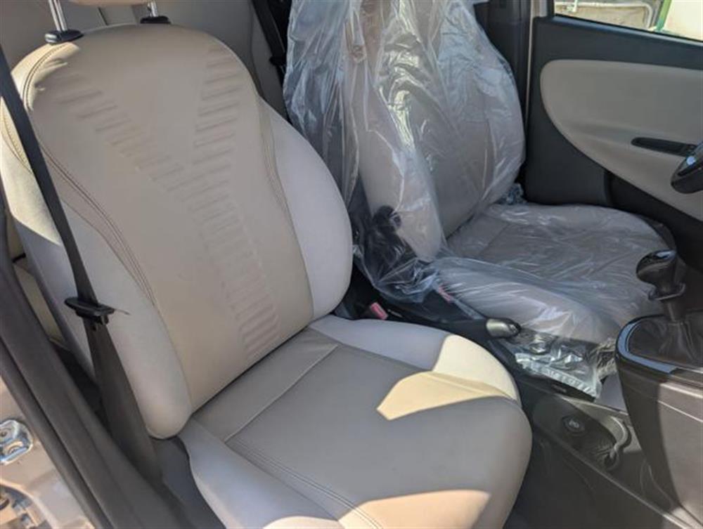 Ypsilon Ypsilon 1.2 69 CV 5 porte S&
